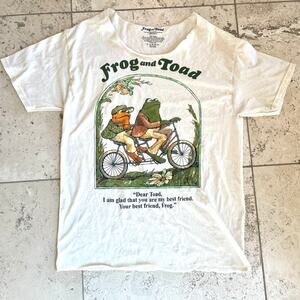 Disney T Shirt Womens Sz M Frog Toad Best Friends Graphic Disneyland Retro Funny